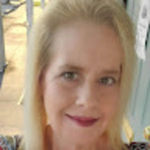 Meet your Posher, Tonya